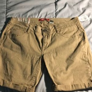 Union Bay sandy brown shorts